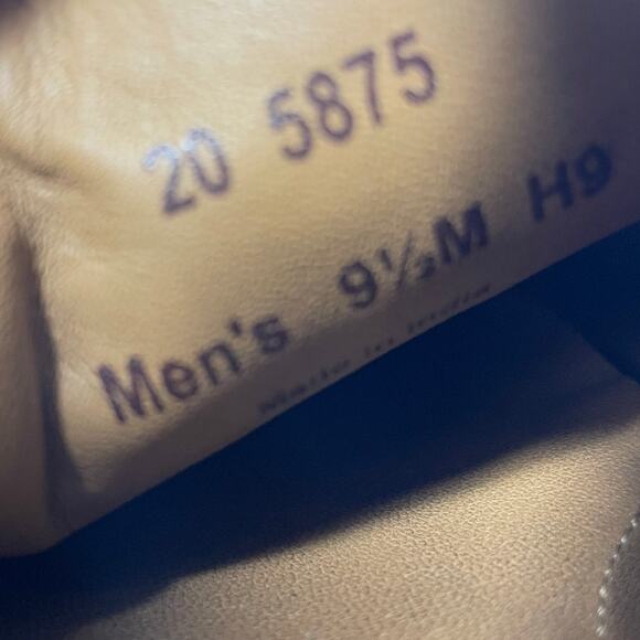 Men's Size 9.5 JOHNSTON & MURPHY  Black Woven Slip-On Sheepskin Loafers EUC - Picture 9 of 9